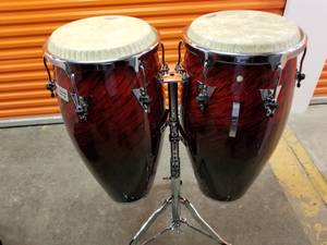 Congas (Congas)