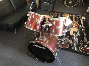Used peavey drums (Slocomb)