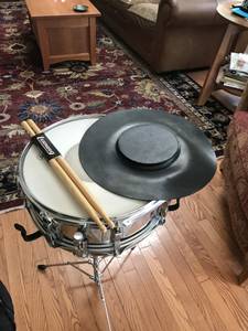 Just in time for Christmas-snare drum for sale (Skaneateles)