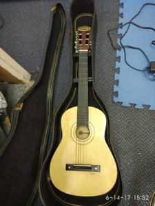 Small Strat O Lin Guitar or Ukulele With Case New Price (Swampscott)