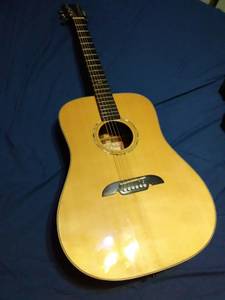Alvarez Masterworks Md-85 acoustic guitar 100% solid wood (Houghton area)