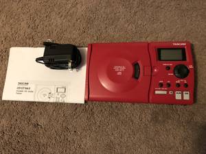 Tascam CD-GT1 MKII guitar trainer