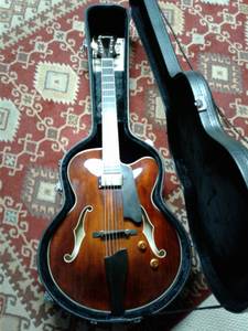 Eastman AR503AE Guitar w/ HSC (Stratford)