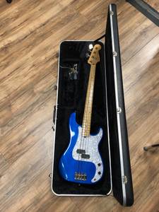 Fender P-Bass (Japanese) with OHSC (Jeffersonville, IN)
