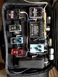 Guitar pedals/board (Buffalo)
