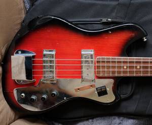 Vintage 1960's Lyle Bass Guitar / Made in Japan / with Gig Bag (Helena East