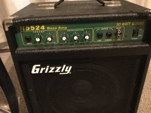 Bass amp for sale (Canal winchester)