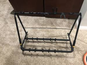 On-Stage Guitar Stand - Holds 3 guitars (Blacklick, Ohio)