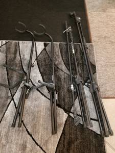 2 x Boom mic stand, 2 x guitar / instrument stand (Touro)