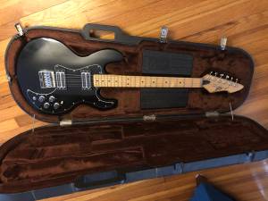 Peavey T-60 guitar (Dorchester)