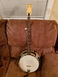 Goldtone Banjo (Lake city)