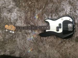 Fender P Bass jr