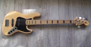 Fender American Deluxe Jazz V Bass