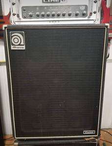 4x10 Ampeg Bass Cab