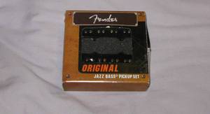 Fender Original Vintage `62 Jazz Bass pickup set NOS in box (Seattle)