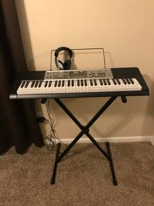 Electric Keyboard Casio LK-260 (Lawton)