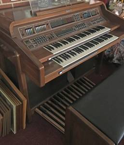 Vintage Baldwin Organ/Piano MCO Studio (wappingers falls)