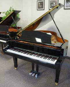 Yamaha C3 Grand Piano