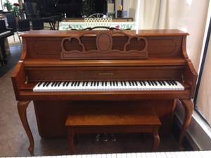 Samick Console French Provincial Cherry Piano BEAUTY and QUALITY! (Tyrone)