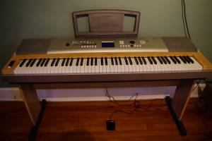 Yamaha YPG-635 88-key weighted key piano (Waverly)