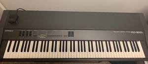 Roland 88 key digital piano (Louisville)