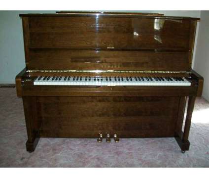 Yamaha Upright Piano