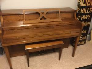 Hallet, Davis & Co. Piano (Bentonville AR)