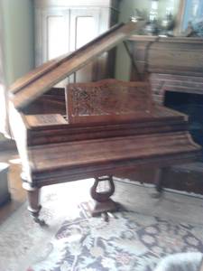 Piano-Grand-66