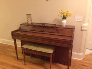 Piano (Winston Salem)