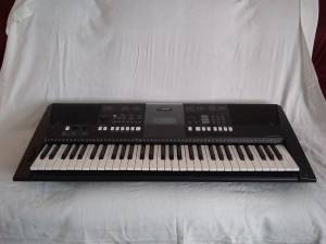 Yamaha Portable Keyboard/Synthesizer (Pennsylvania Furnace)