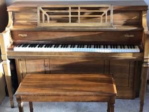 Yamaha Console Piano (whitefish)