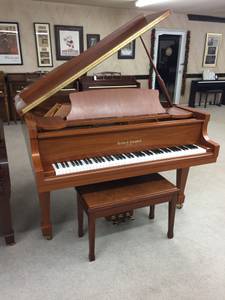 Kohler & Campbell 5 Foot Walnut Baby Grand Piano & Bench (Ridgeland)