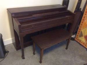 Console Piano (Lawrence)