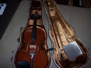 AMERICAN MADE VIOLIN FROM 1908 (Detroit Lakes)