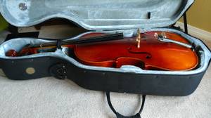 Suzuki mod 40 3/4 cello w bow case