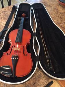 Glaesel 4/4 violin