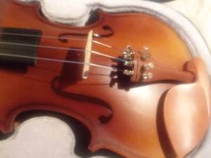 Violin NEW ALL SIZES $129.00 (No. Va)