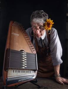 Homewood Music: hold on.... one more autoharp for sale (Homewood Music)