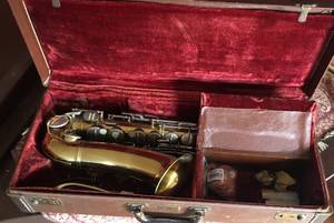 Alto Sax for sale or trade saxophone (Central KY)