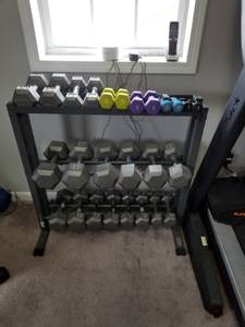 Dumbbell Set w/Bench and Stand (Scottown OH)