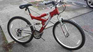 Mountain bike (Hilltop)