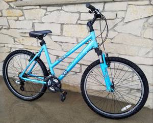 Trek 3700 Mountain Bike Blue (Milwaukee)