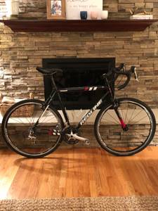 56cm Redline Bicycle (Edmonds)