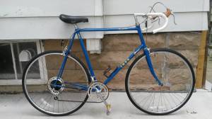 Trek 400 Road Bike (64cm) Mint Condition (East Side)
