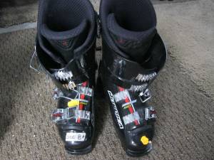 Snow Skiing Boots (40 E 350 N Upstairs, Orem)