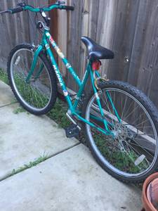 18 speed magna mountain bike (Merced)