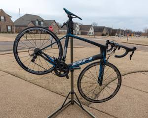 BH G6 Pro Full Carbon Road Bike (Hernando, MS)