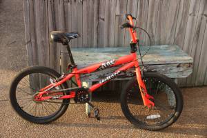 Freestyle Thruster kids bike (Hendersonville)