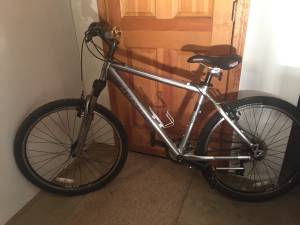 Trek 4300 Hardtail Mountain Bike (Deerfield)