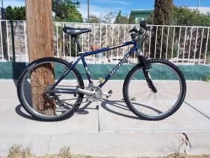 Specialized Rockhopper Mountain Bike Medium Frame (Eastside)
